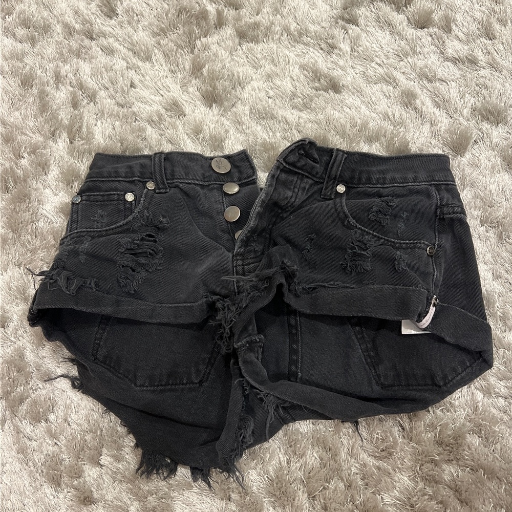 One teaspoon shorts